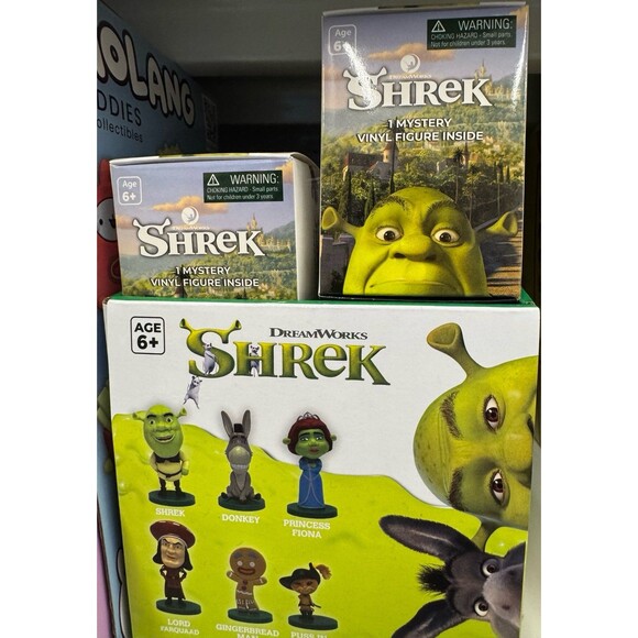 Shrek Mystery Vinyl Figure 1-Count FBPB - Picture 1 of 1